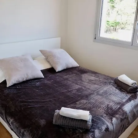 T3 + Parking 5 Min De La